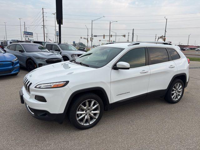 used 2018 Jeep Cherokee car, priced at $15,990