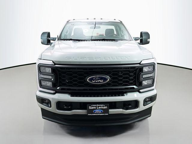 new 2025 Ford F-350 car, priced at $67,625