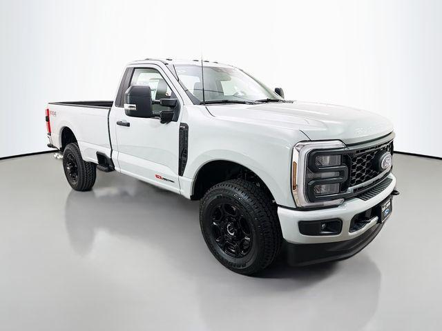 new 2025 Ford F-350 car, priced at $67,625