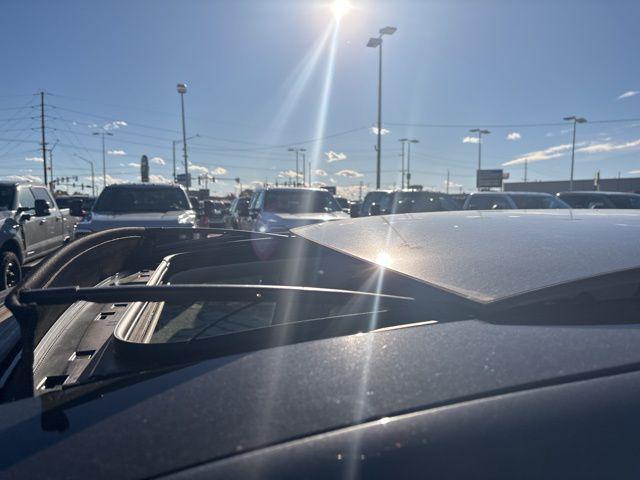 used 2018 Ford Edge car, priced at $11,895