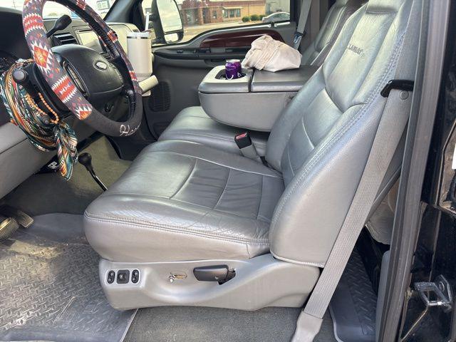 used 2005 Ford F-250 car, priced at $21,900