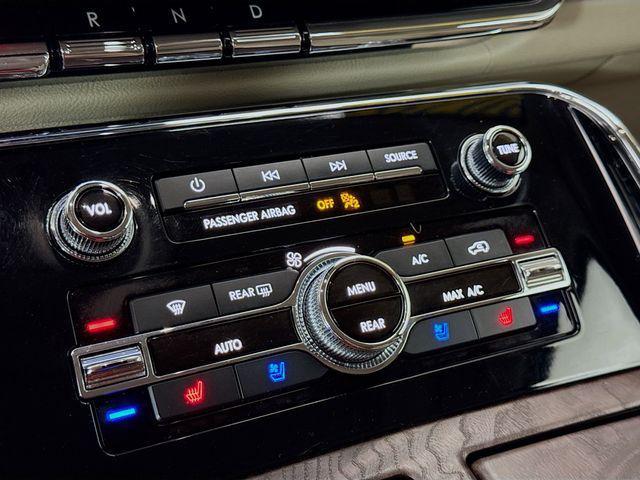 used 2020 Lincoln Navigator car, priced at $34,290