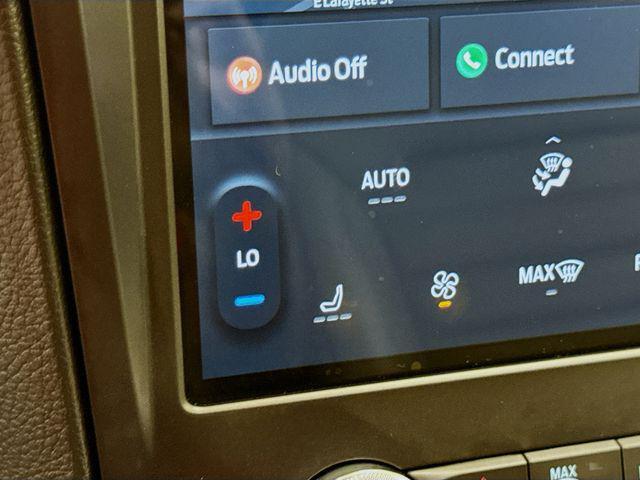 used 2022 Ford Edge car, priced at $22,800