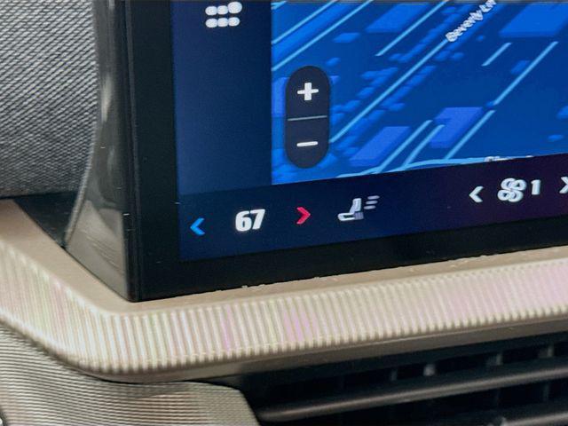 new 2025 Ford Explorer car, priced at $39,650
