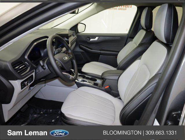 new 2025 Ford Escape car, priced at $40,515
