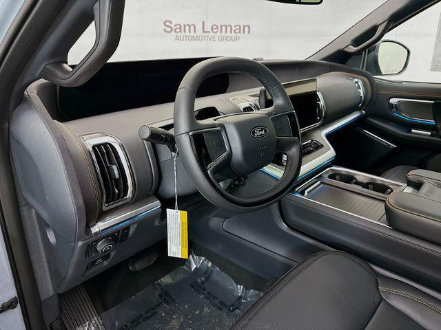 new 2025 Ford Expedition car, priced at $84,115