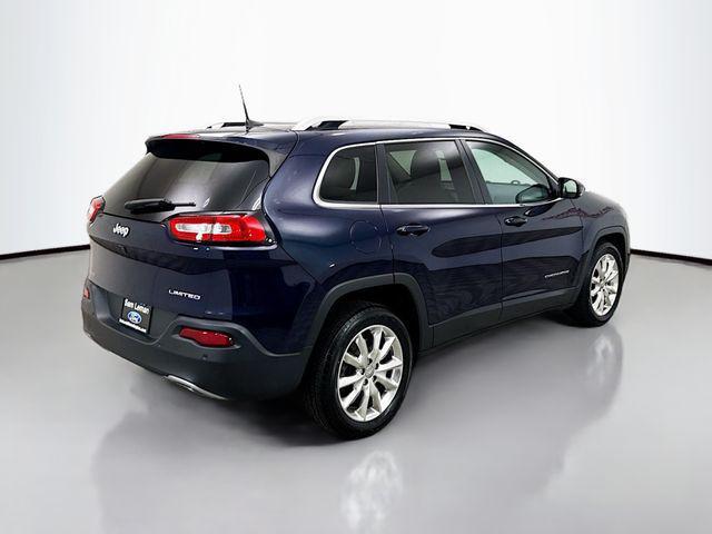 used 2016 Jeep Cherokee car, priced at $17,500