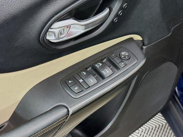 used 2016 Jeep Cherokee car, priced at $17,500