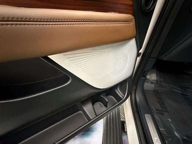 used 2024 Lincoln Navigator car, priced at $75,990