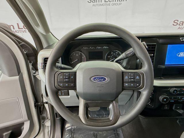 new 2025 Ford F-250 car, priced at $69,520