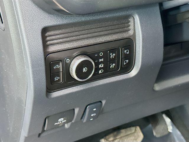 new 2025 Ford F-250 car, priced at $83,070