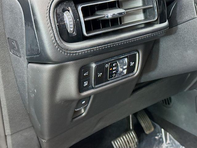 used 2023 Lincoln Nautilus car, priced at $42,505