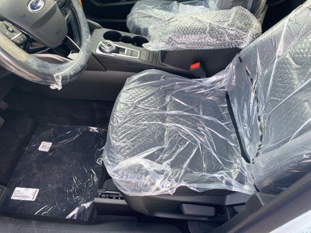 new 2025 Ford Escape car, priced at $33,385