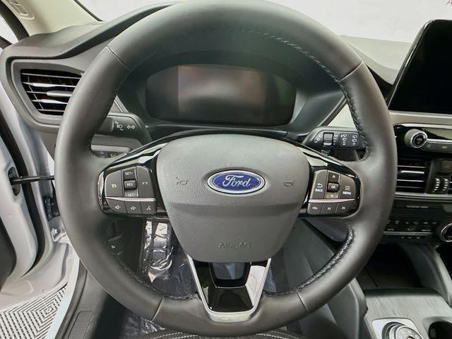 new 2025 Ford Escape car, priced at $29,385