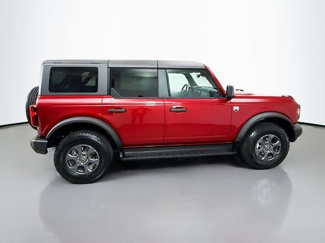 new 2025 Ford Bronco car, priced at $41,945