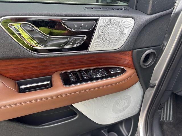 used 2024 Lincoln Navigator car, priced at $79,990