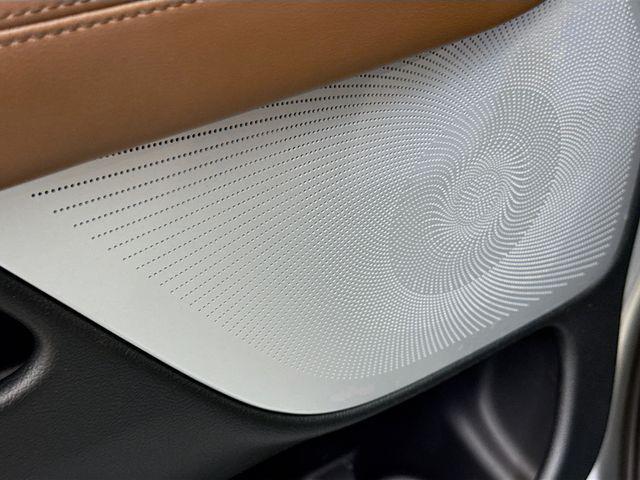 used 2024 Lincoln Navigator car, priced at $80,990