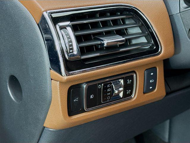 used 2024 Lincoln Navigator car, priced at $80,990