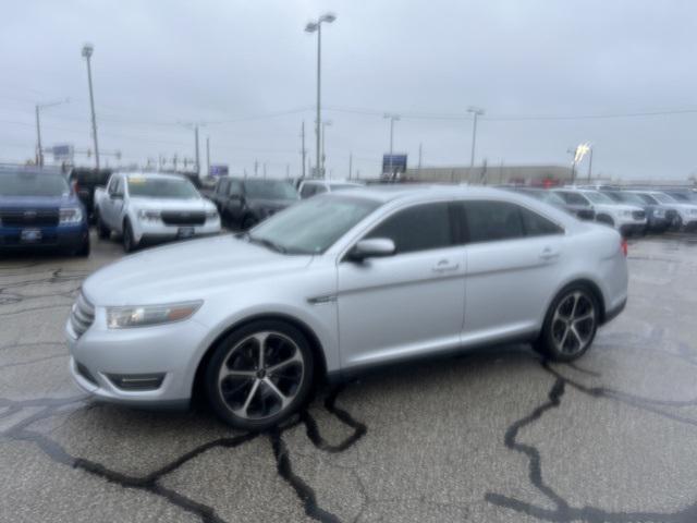 used 2014 Ford Taurus car, priced at $11,900