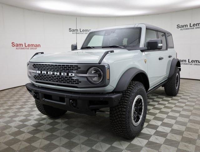 new 2024 Ford Bronco car, priced at $60,715