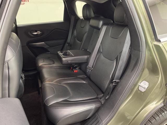 used 2019 Jeep Cherokee car, priced at $15,990