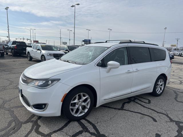 used 2017 Chrysler Pacifica car, priced at $12,900