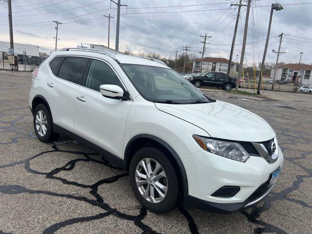 used 2016 Nissan Rogue car, priced at $10,900