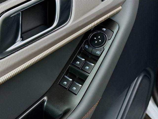 new 2025 Ford Explorer car, priced at $45,780