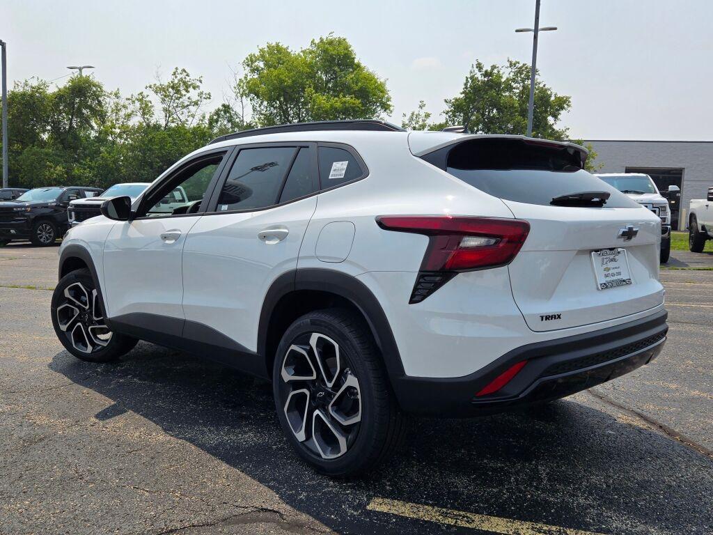 new 2025 Chevrolet Trax car, priced at $23,895