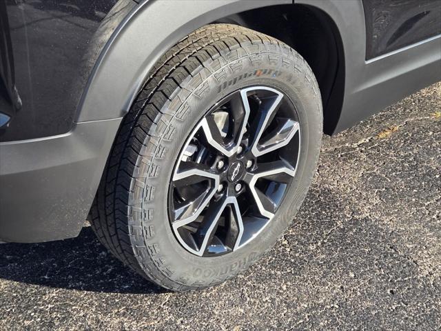 new 2025 Chevrolet TrailBlazer car, priced at $29,113