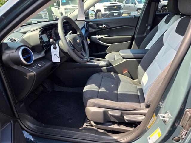 new 2025 Chevrolet Trax car, priced at $21,395