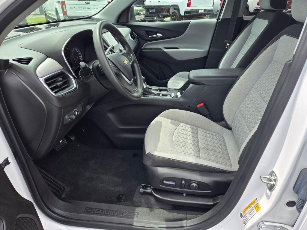 used 2023 Chevrolet Equinox car, priced at $20,625