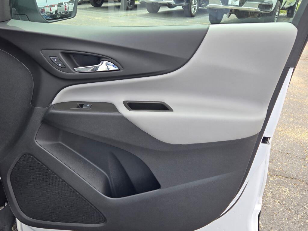 used 2023 Chevrolet Equinox car, priced at $20,625