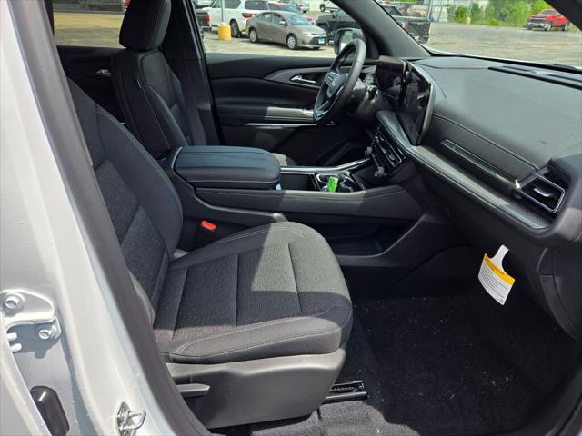 new 2025 Chevrolet Traverse car, priced at $41,695
