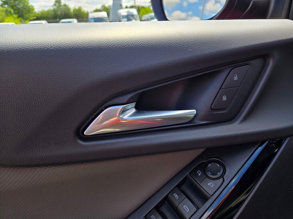 new 2026 Chevrolet Equinox car, priced at $35,730