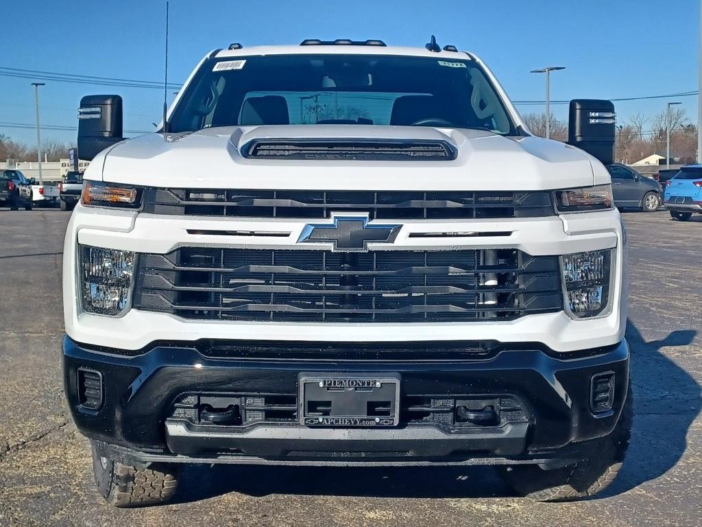 new 2024 Chevrolet Silverado 2500 car, priced at $57,900