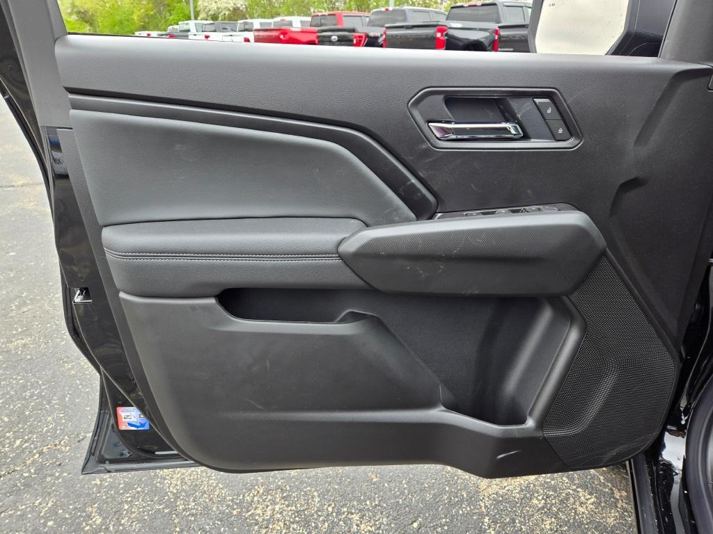 new 2025 Chevrolet Colorado car, priced at $37,194