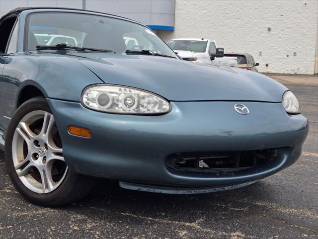 used 2005 Mazda MX-5 Miata car, priced at $8,925