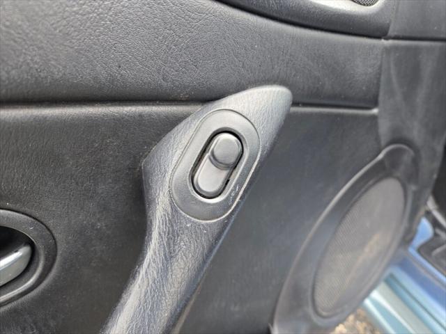 used 2005 Mazda MX-5 Miata car, priced at $8,925