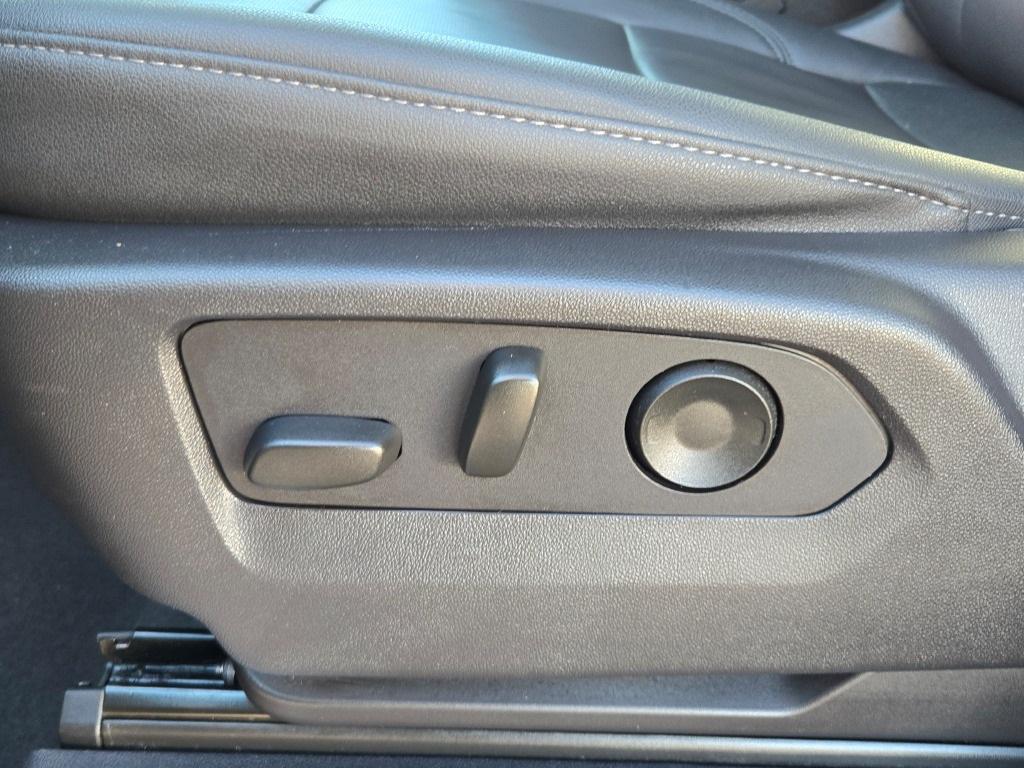 used 2024 Chevrolet Silverado 1500 car, priced at $48,850