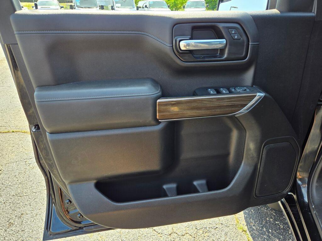 used 2022 Chevrolet Silverado 1500 car, priced at $37,325
