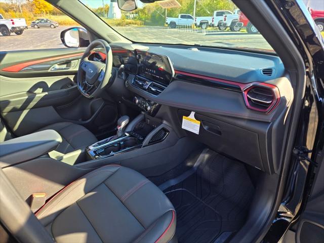 new 2025 Chevrolet TrailBlazer car, priced at $26,275