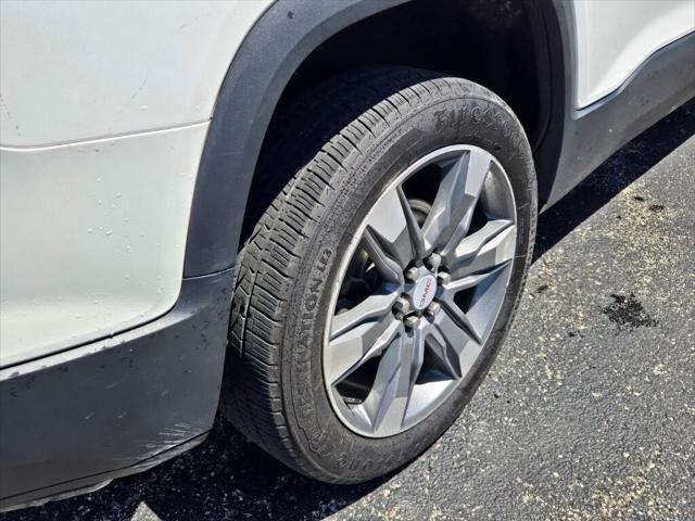 used 2017 GMC Acadia car, priced at $15,550