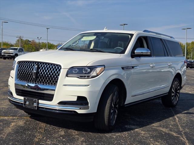 used 2023 Lincoln Navigator car, priced at $75,032