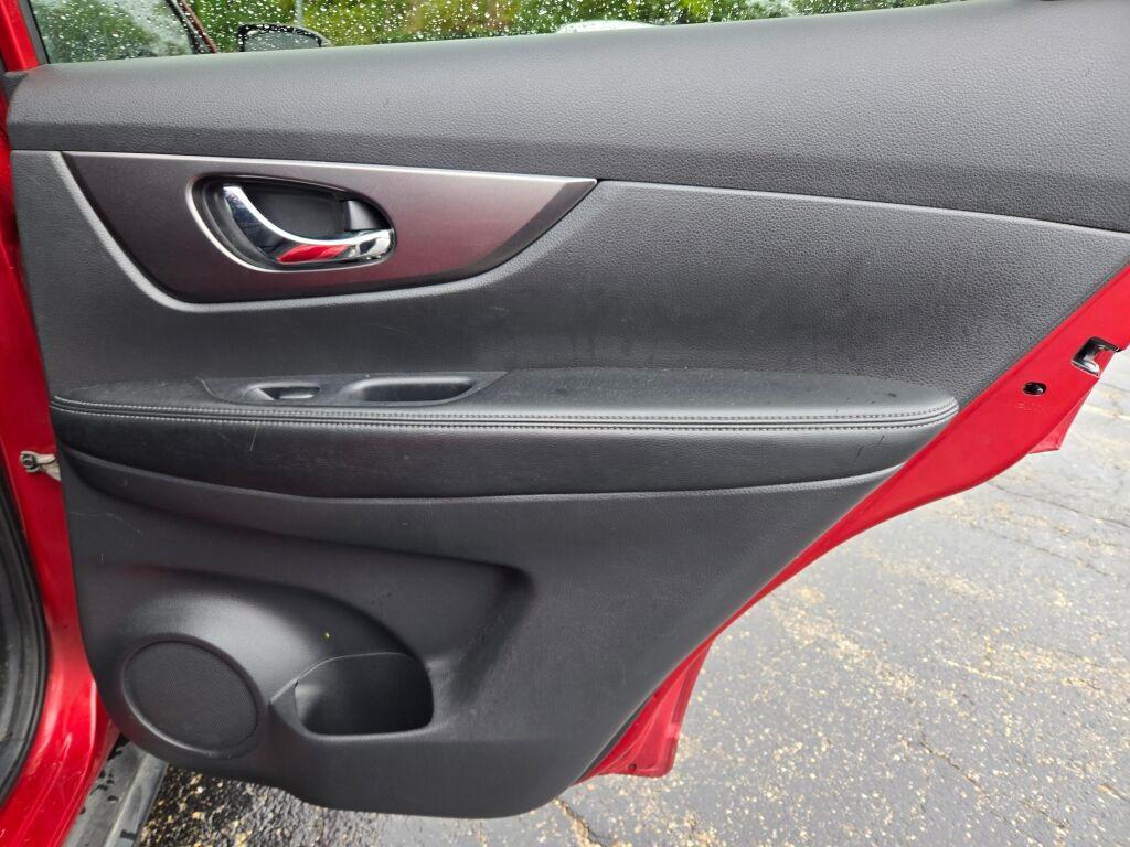 used 2016 Nissan Rogue car, priced at $7,950