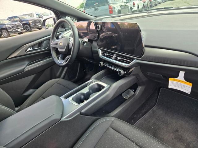 new 2025 Chevrolet Equinox EV car, priced at $33,338