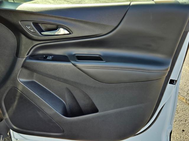 used 2023 Chevrolet Equinox car, priced at $26,400