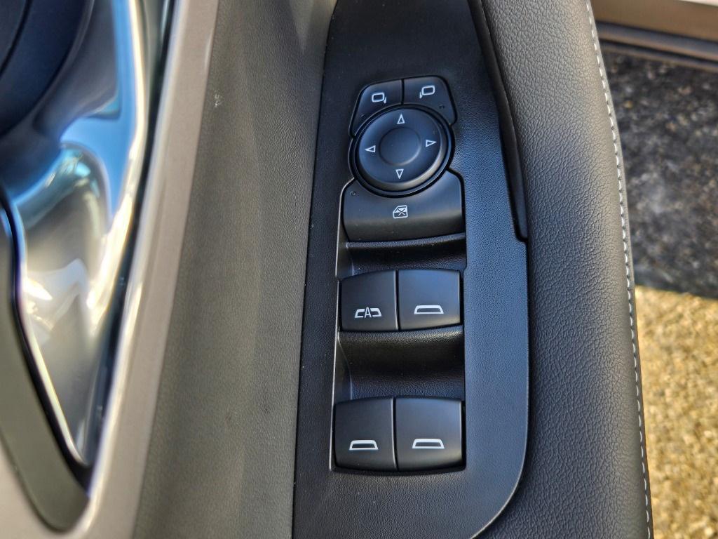new 2025 Chevrolet Blazer car, priced at $38,618