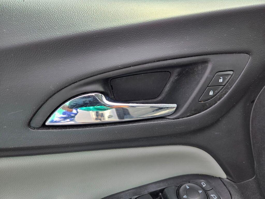 used 2019 Chevrolet Equinox car, priced at $15,700