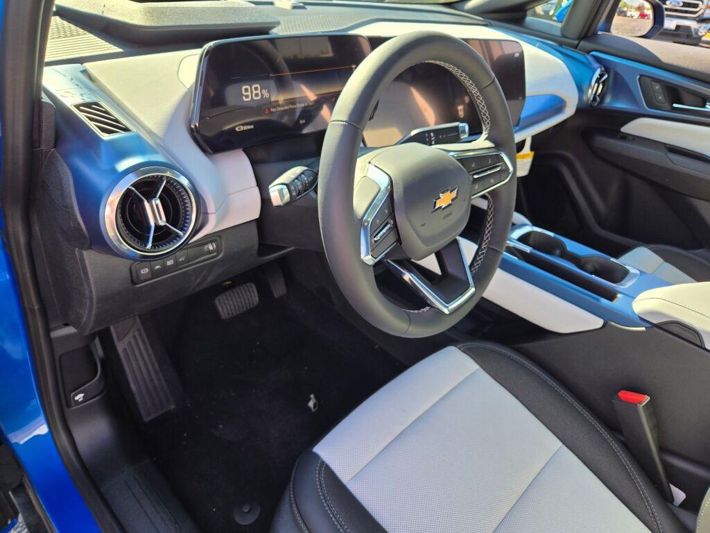 new 2026 Chevrolet Equinox EV car